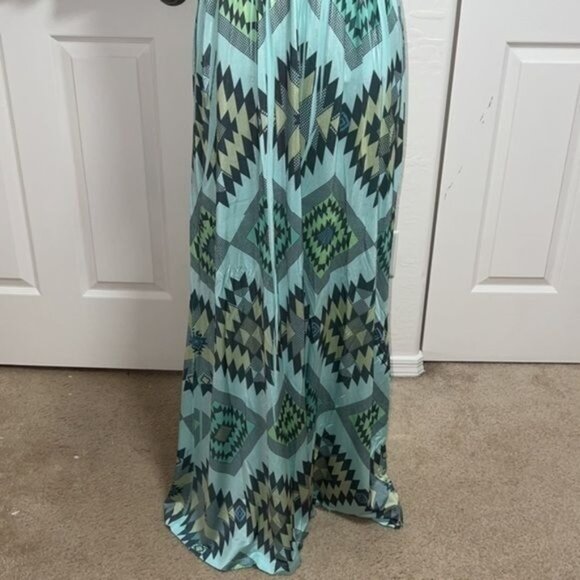 Tera Fashion Boho-Inspired Halter Maxi Dress Aztec Light Blue & Green Size M - Picture 4 of 10